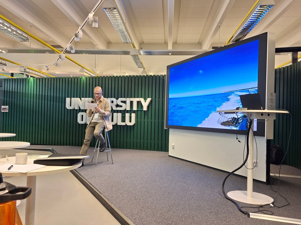 Patrick Nichols, presenting at the Ecosystem Restoration Storytelling Slam: Transdisciplinarity in Performance session in the YHYS Fall Colloquium 2025, Oulu, Finland. 24.11.2025